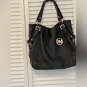 MICHAEL Michael Kors "TRISTAN" Convertible Satchel Bag Black Leather EUC